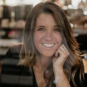 Meet your Posher, Elisa